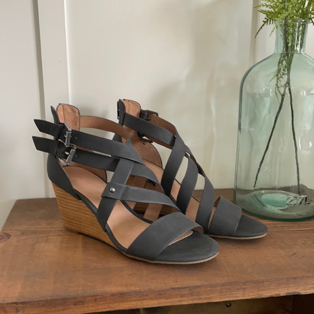 Black Sandal Wedge